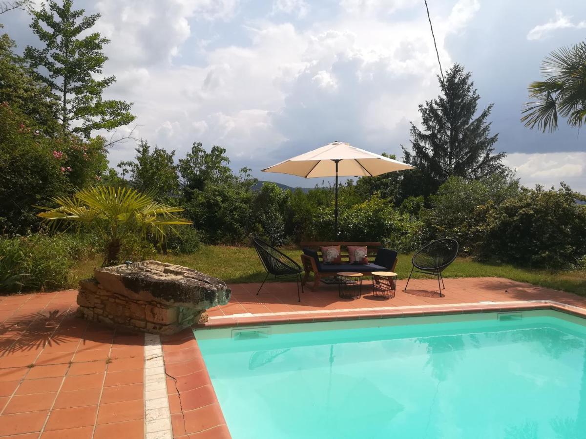 Le Baron Perche Villa Saint-Cyprien  Exterior photo