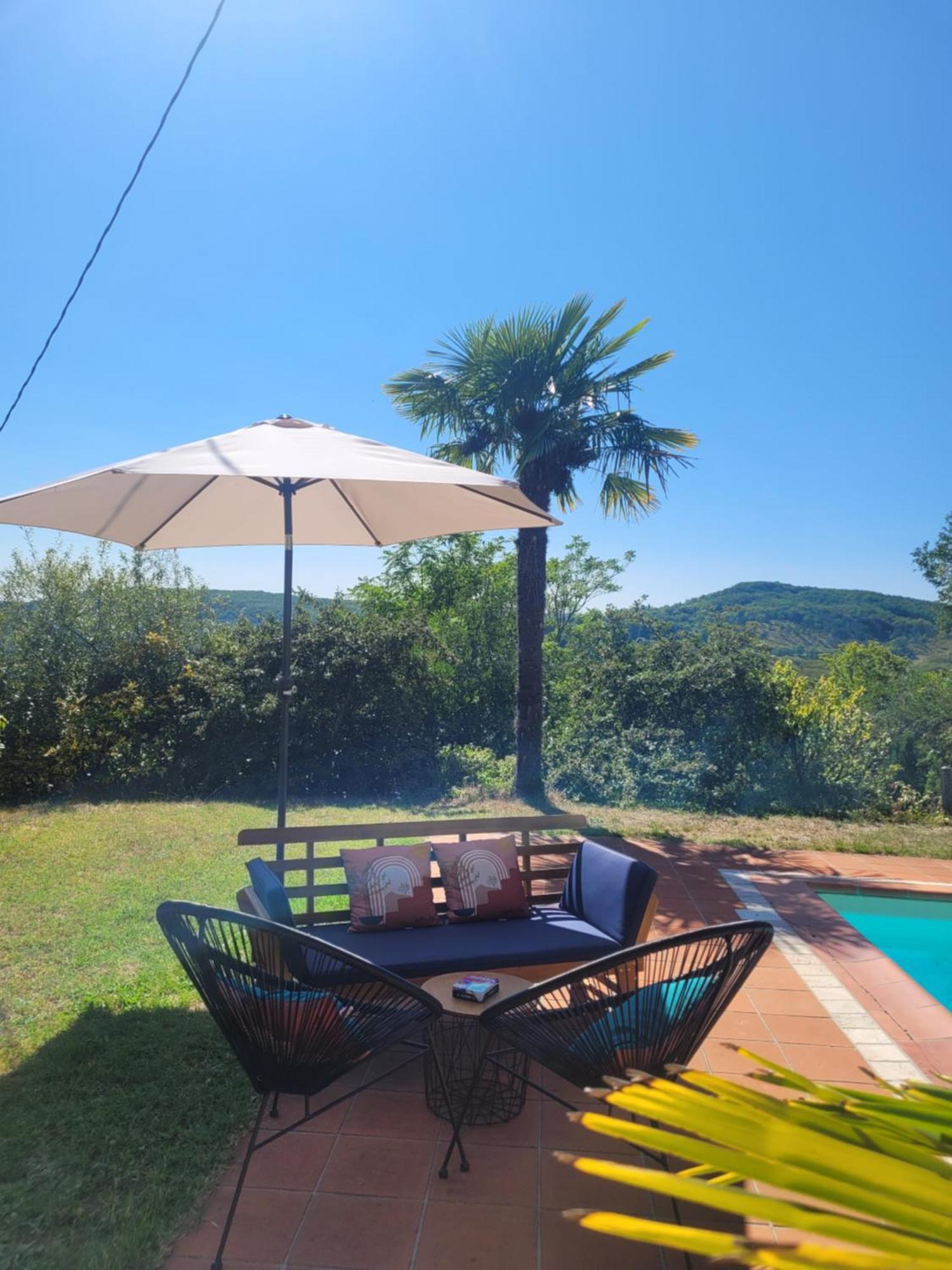 Le Baron Perche Villa Saint-Cyprien  Exterior photo